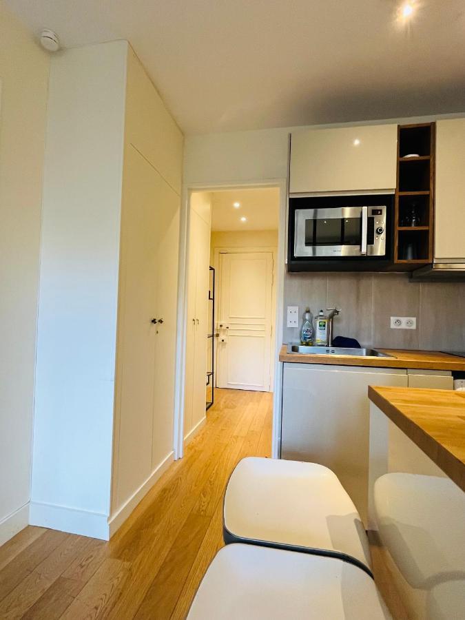 Dream Dwell -studio With Balcony 800m To Trocadero And Tour Eiffel * Paris