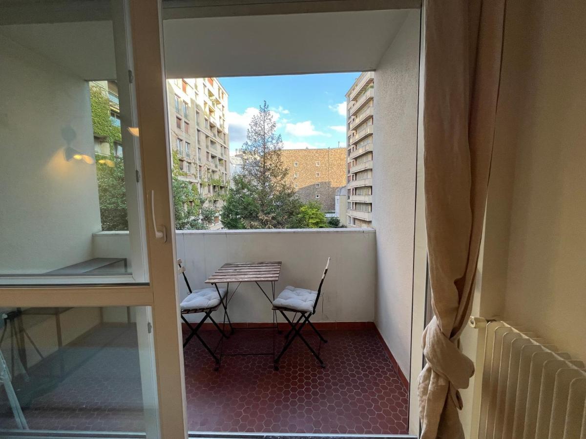 Dream Dwell -studio With Balcony 800m To Trocadero And Tour Eiffel Paris
