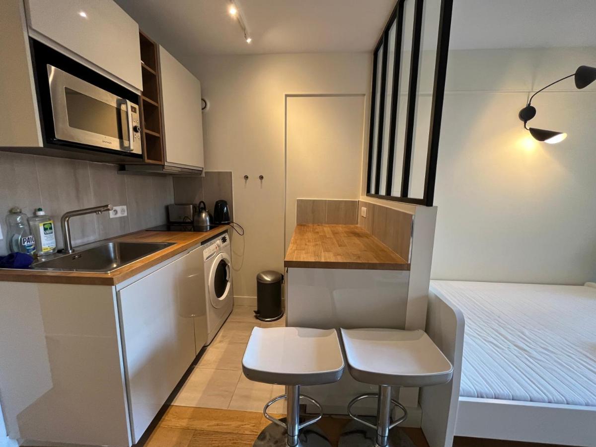 Apartment Dream Dwell -studio With Balcony 800m To Trocadero And Tour Eiffel *
