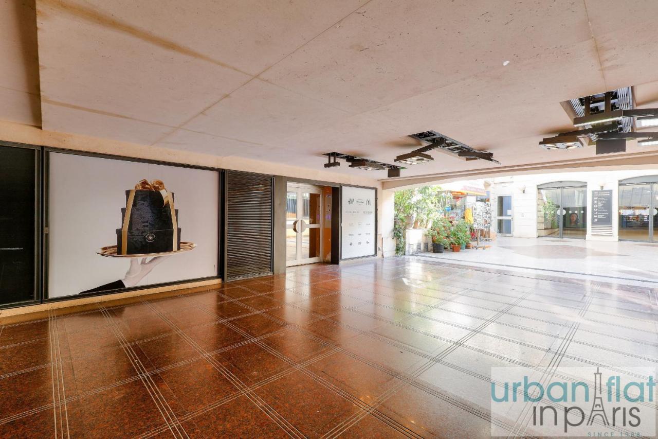 141 - Beautiful Flat Triangle D Or Champs Elysees Appartamento Parigi