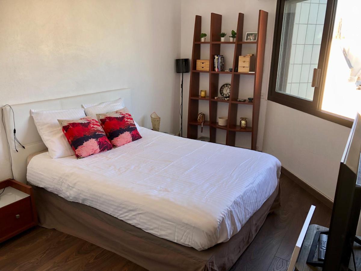 Nid De Reve, Vue Imprenable Sur Et Terrasse 10m2 * Parigi