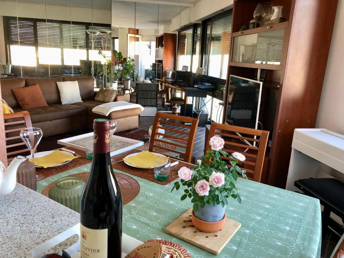 Nid De Reve, Vue Imprenable Sur Et Terrasse 10m2 * Parigi