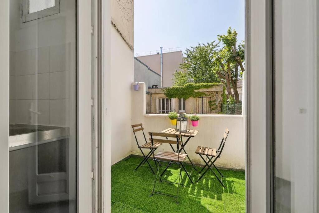 Cosy Studio With Terrace Retreat - Mp52a Apartment Paris