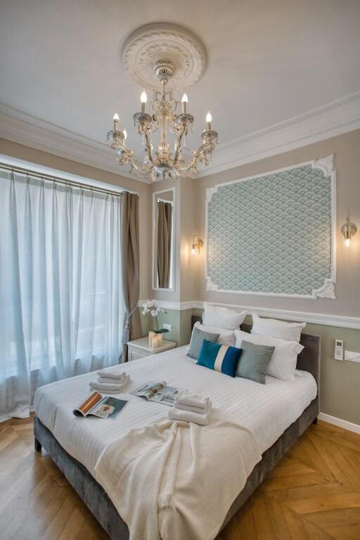 160m² 6ch-haussmannien Climatise & Ascens * Parigi