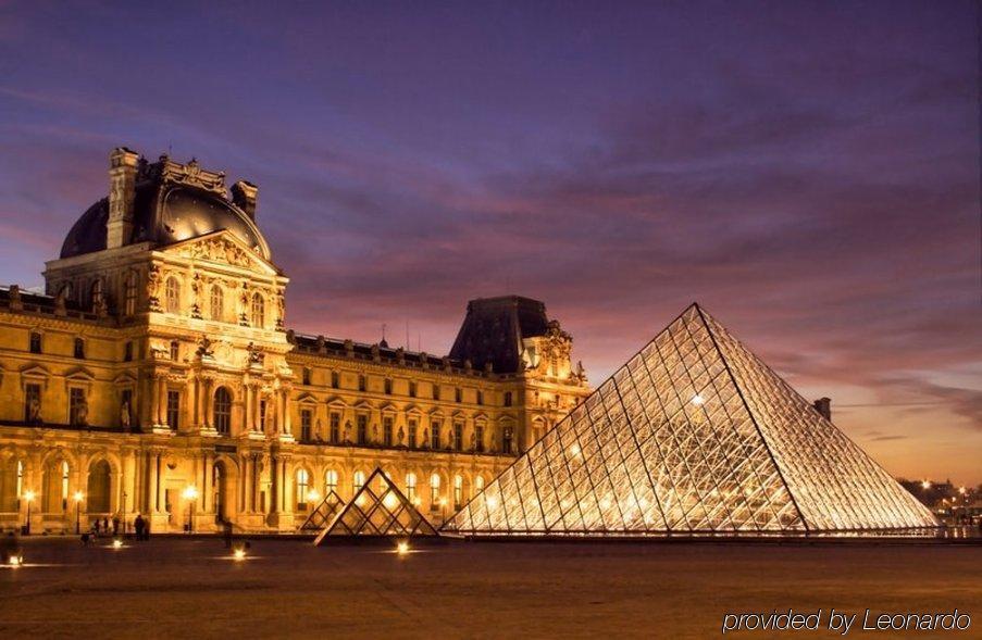 Louvre Sainte Anne 3*