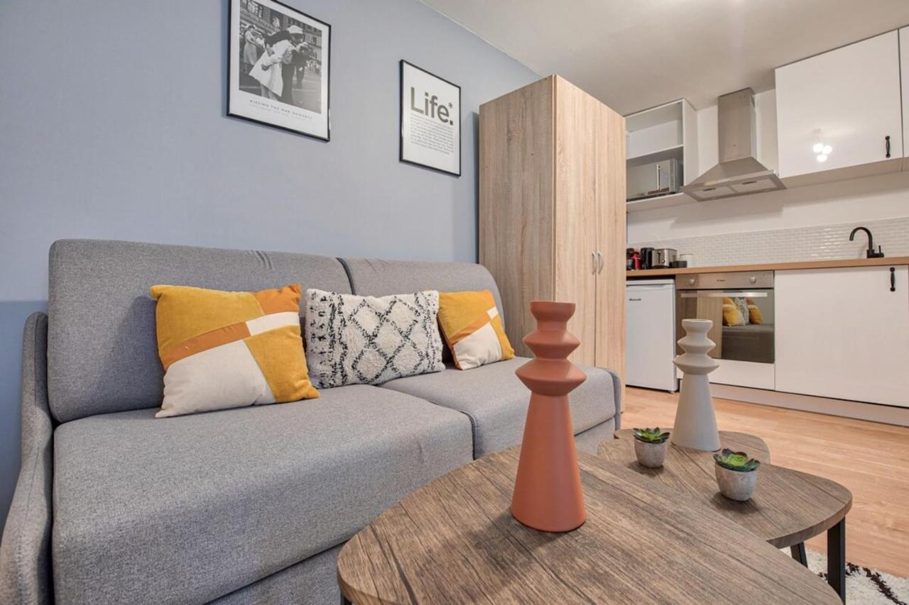 Apartment Charming Studio At Republique - 2p