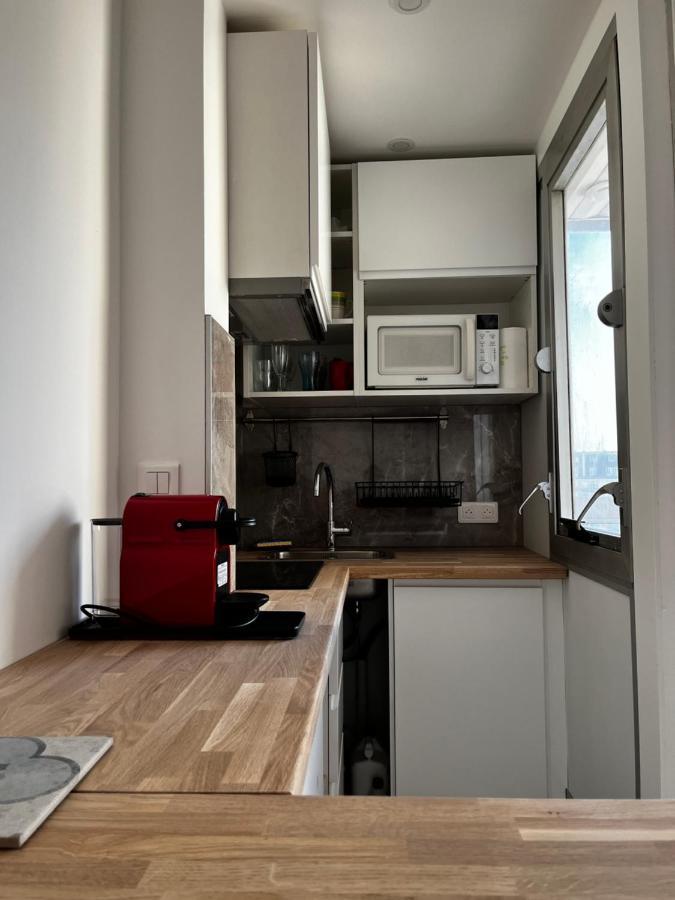 Tour Eiffel-montparnasse Joli Studio Apartment