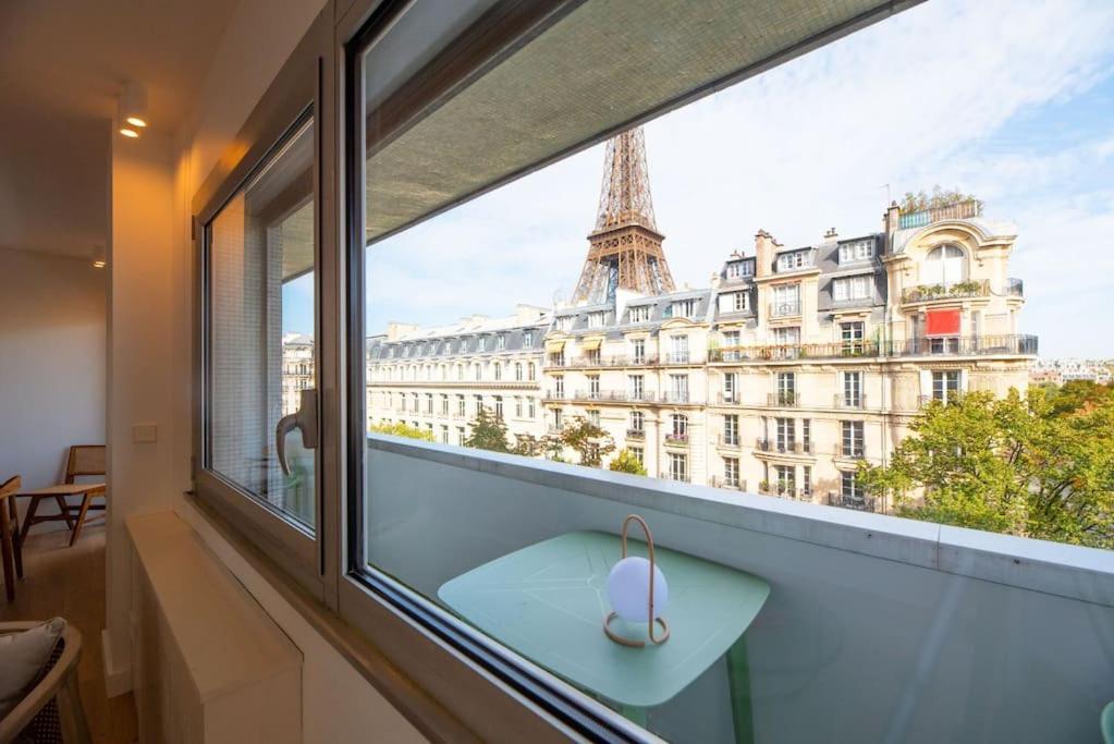 Tour Eiffel View - Luxury 6p *