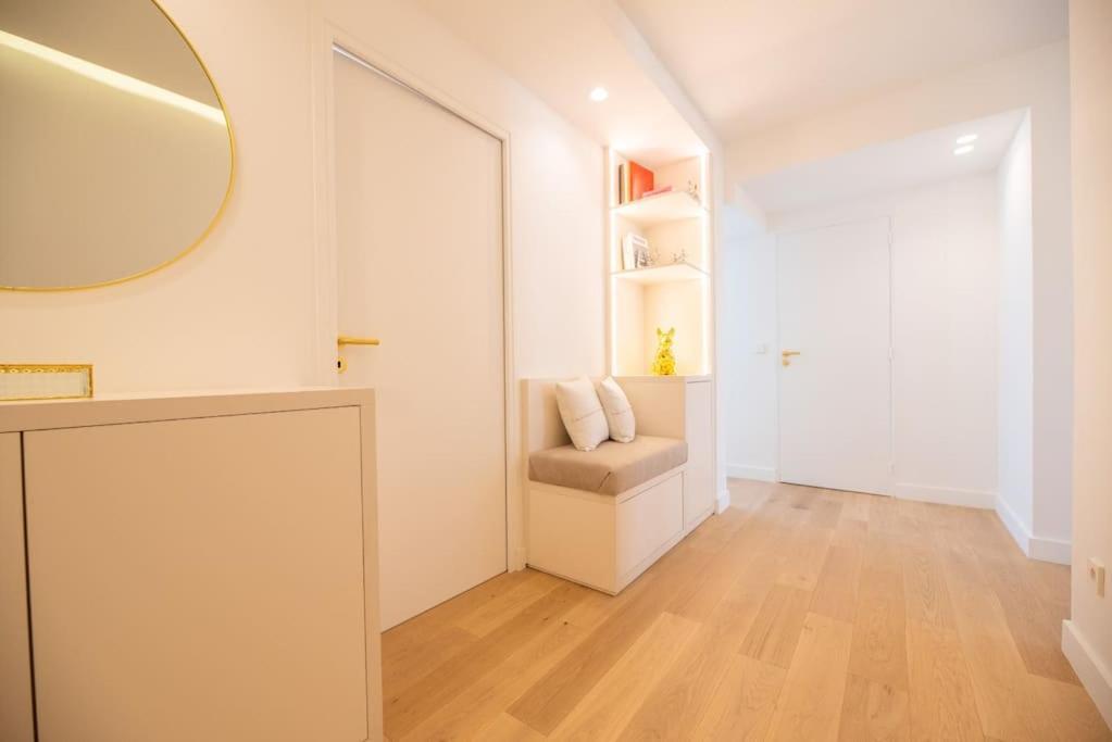 Tour Eiffel View - Luxury 6p Appartamento *
