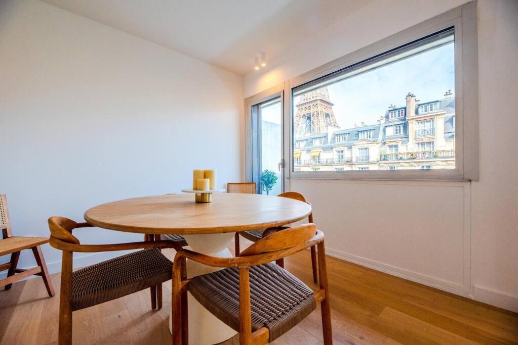Tour Eiffel View - Luxury 6p Appartamento *