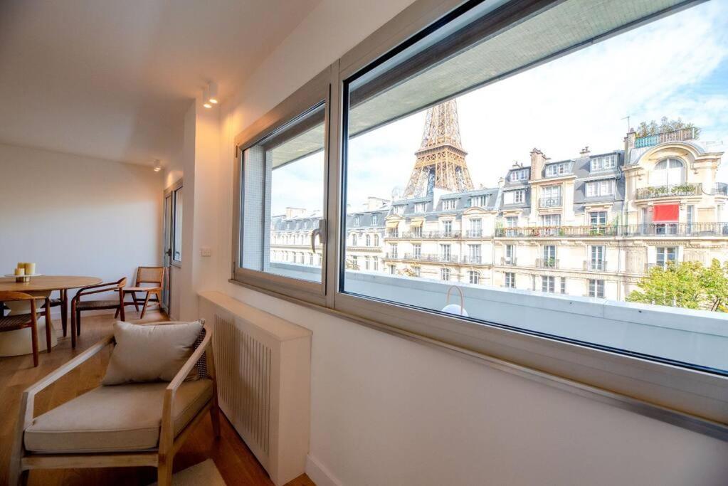 Tour Eiffel View - Luxury 6p Appartamento