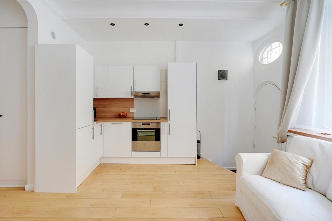 Champs Elysees - Arc De Triomphe Apartment Paris
