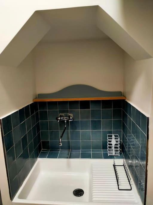 Apartment Les Abbesses