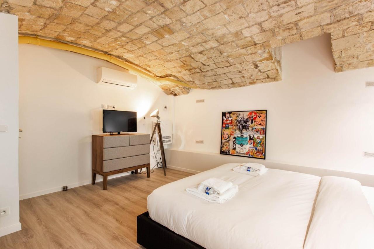 Charming With Ac -2br-8p- Bastille Appartamento