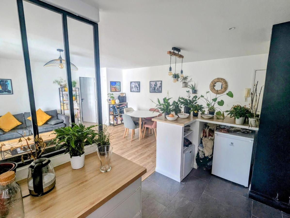 Apartment Cosy Spacieux Balcon - Ourcq 19 Paris