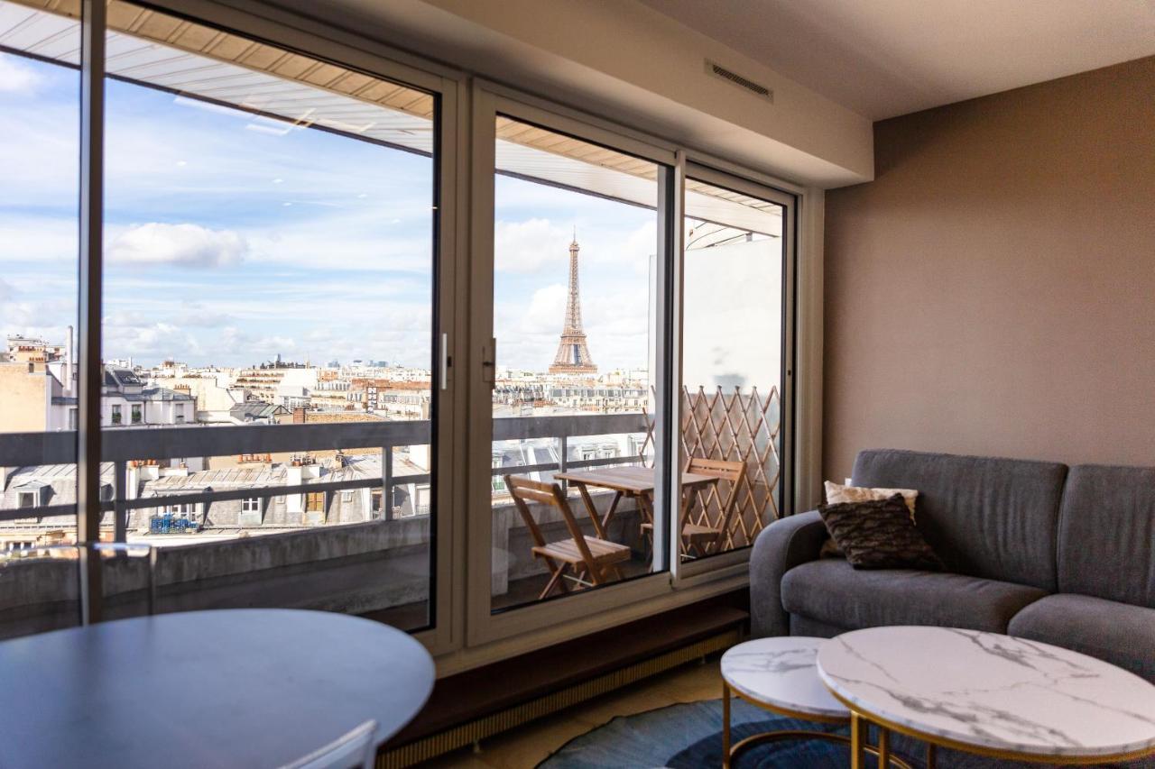 Vue Tour Eiffel Apartment