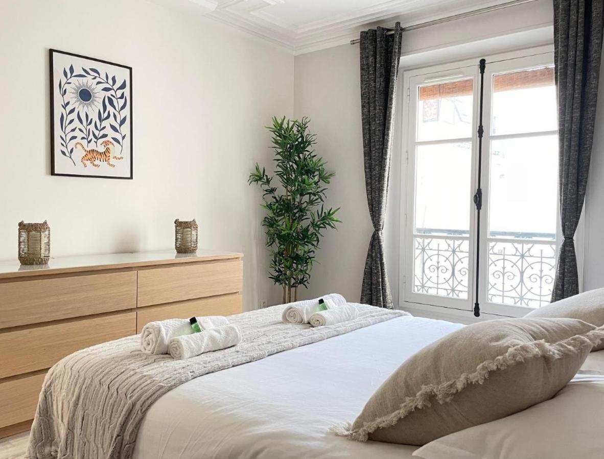 Apartment Pergo Paris