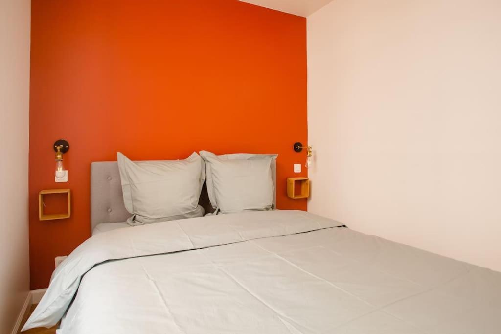 Quiet Apartment, Lively Area,next To Eiffel Tower. *