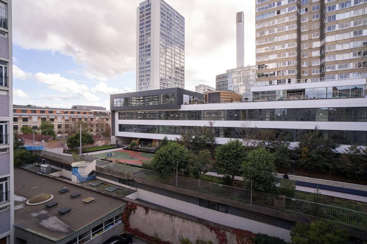 Spacious With View Of The Eiffel Tower Parigi