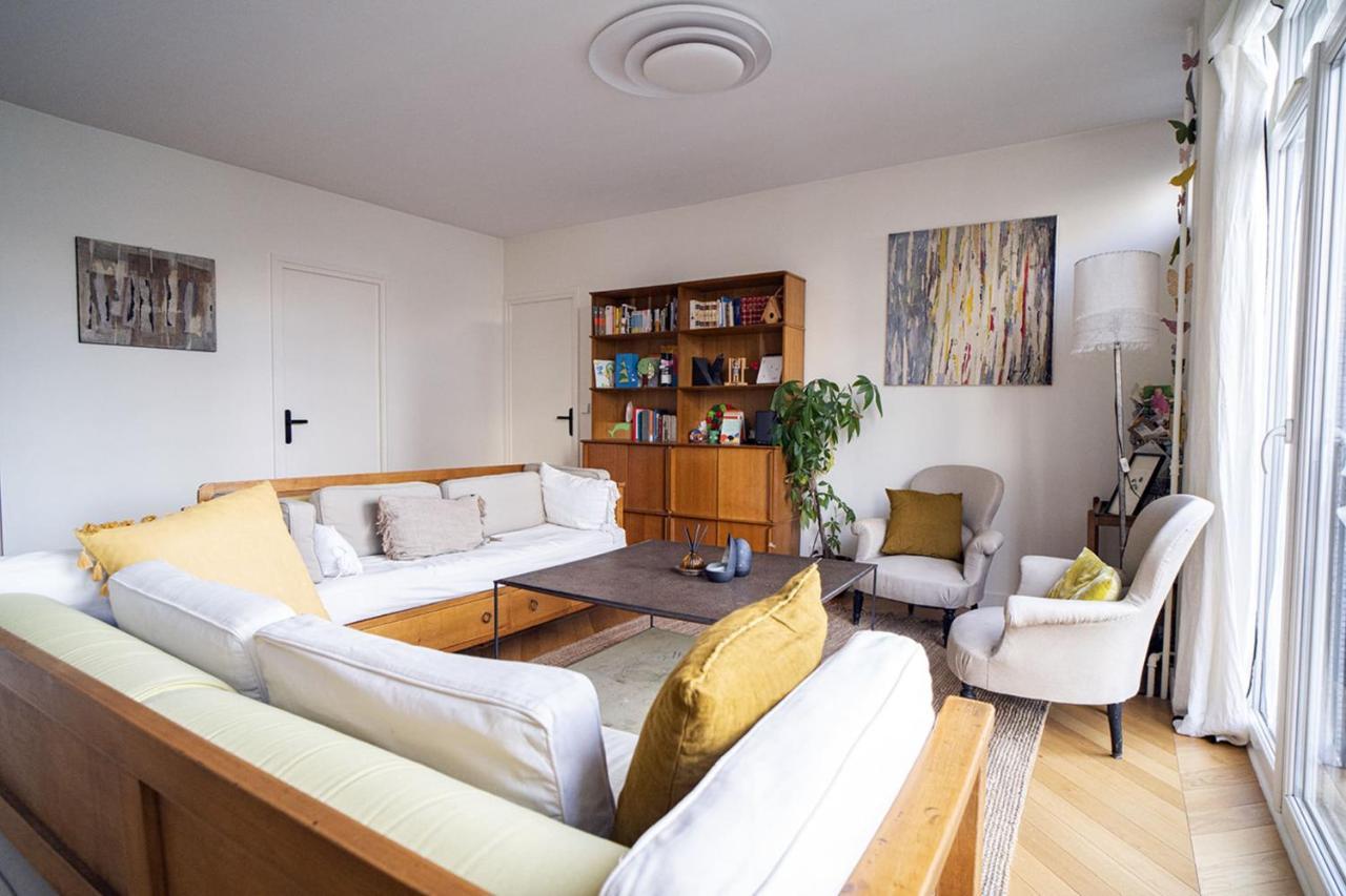 Spacious With View Of The Eiffel Tower * Parigi