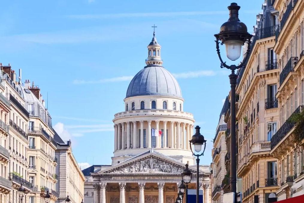 Appartamento Luxe Notre Dame De *