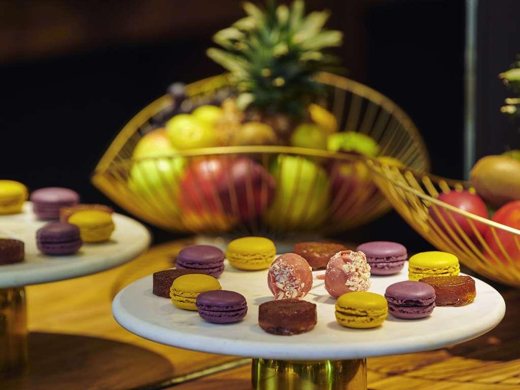 Hotel Mercure 15 Porte De Versailles 4*