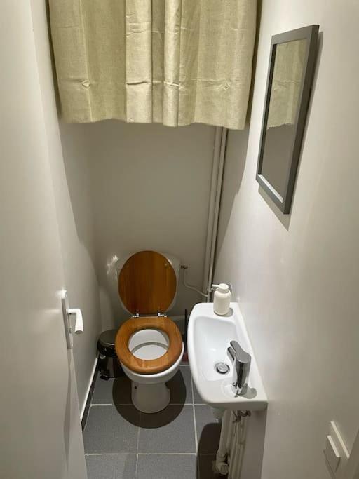 50m2 Private In Center Appartamento