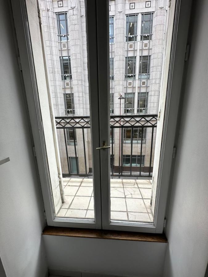 Champs Elysees 2c Apartment