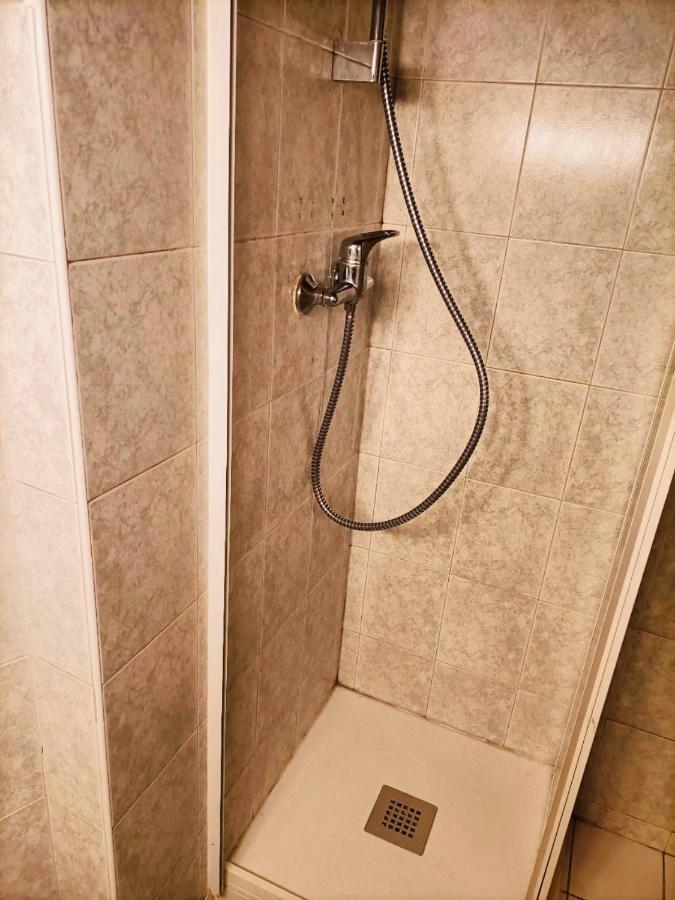 Dream Dwell Paris-two-bedroom Flat Near Pompidou Centre Appartamento *