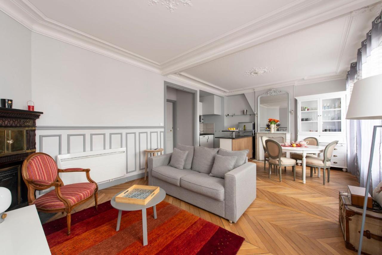 Objectif Lune Apartment Paris