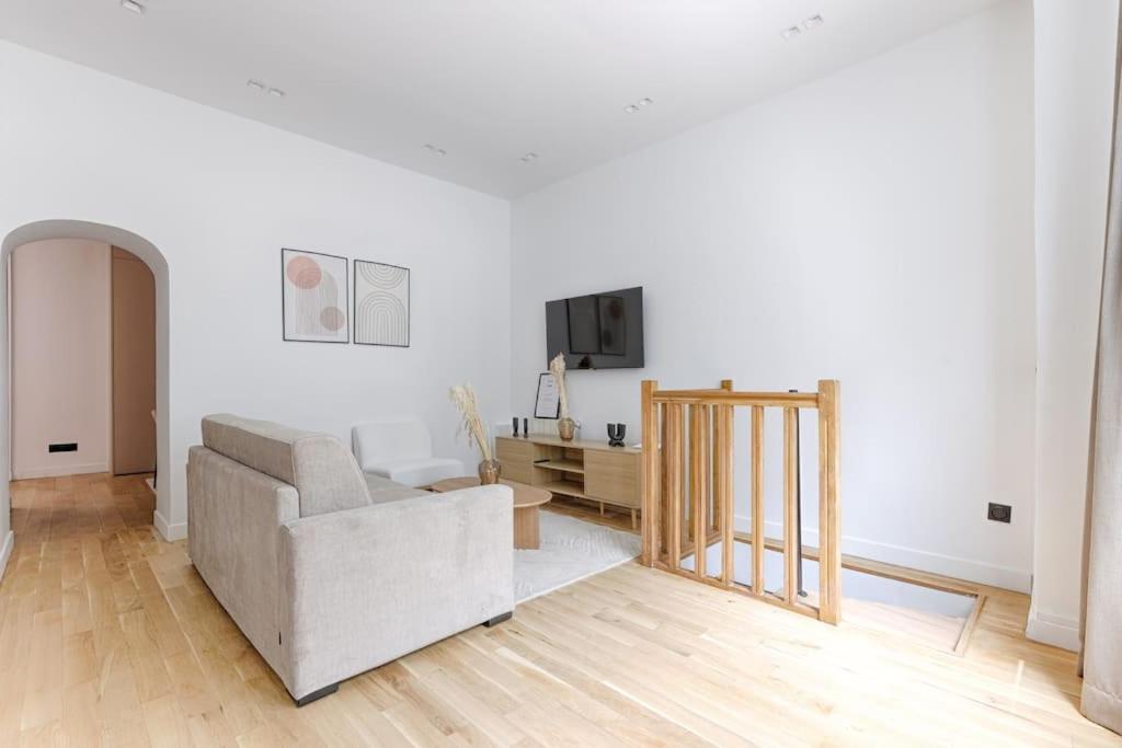 Apartment Zen & Luxury 2br Flat - Eiffel Tower *