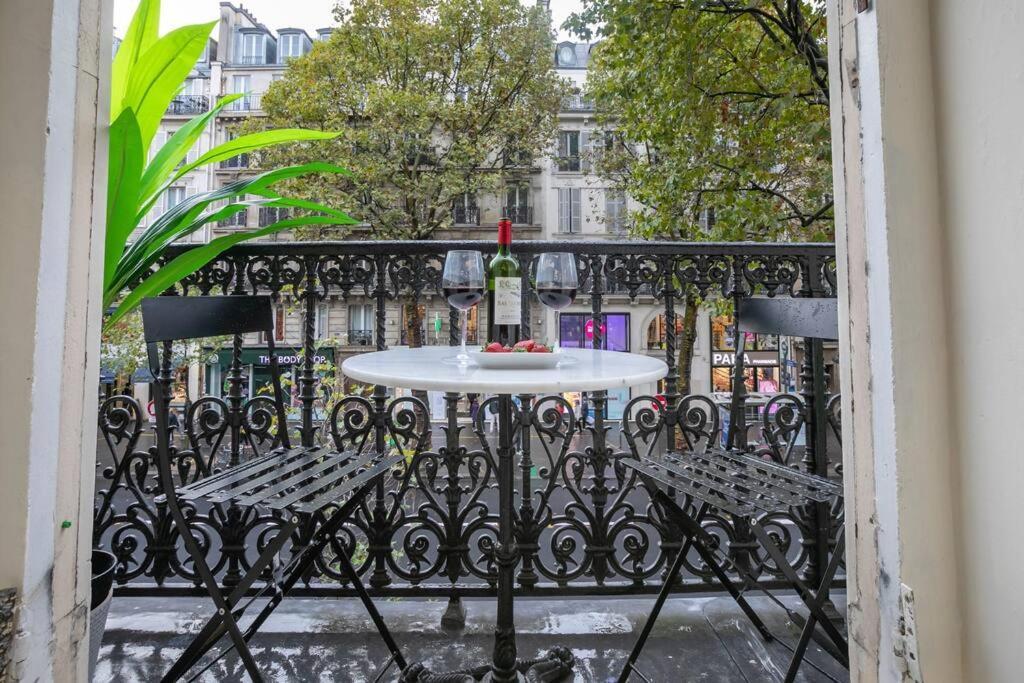 Apartment Bright And Gorgeous Flat In The Heart Of Paris