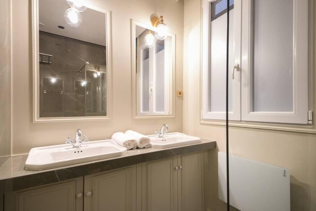 Modern And Cosy Flat In The Heart Of Notre Dame * Parigi