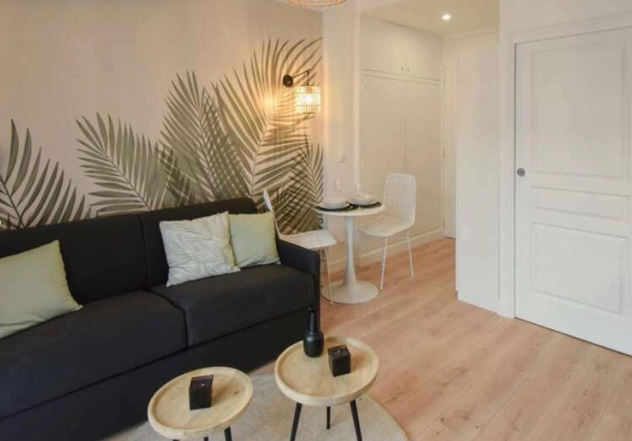 Appartamento Cozy Studio Close To The Eiffel Tour Parigi