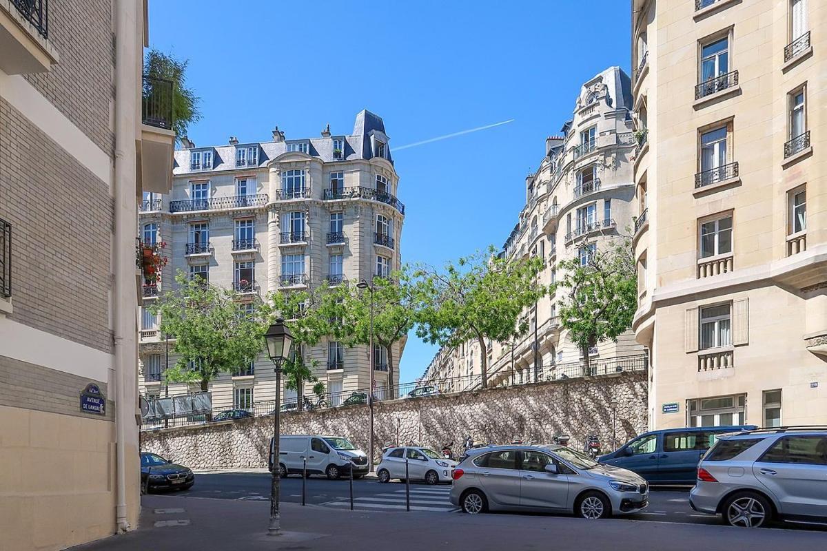 Entire Cozy Near Eiffel Tower In Appartamento *