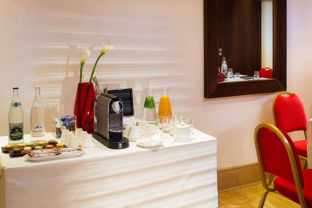 Hotel Radisson Blu Champs-elysées, Parigi