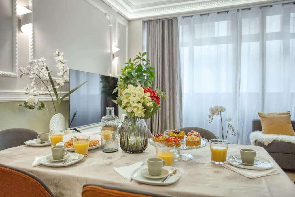 Charming New 2 Bedrooms With Aircon