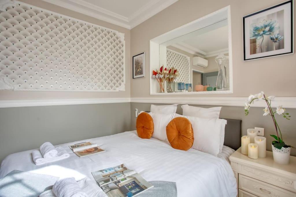 Charming New 2 Bedrooms With Aircon Paris