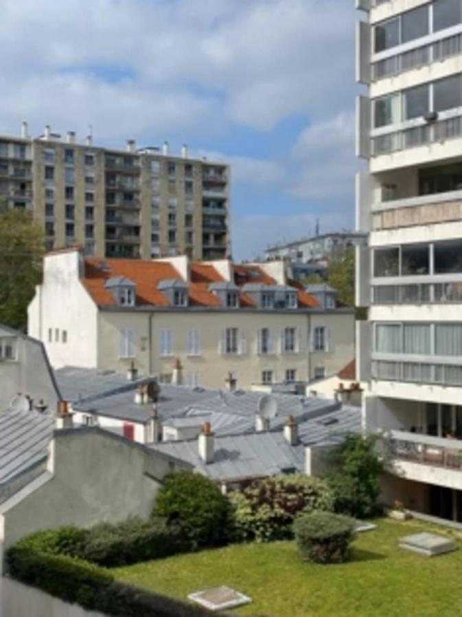 Very Bright Cocoon Near Buttes-chaumont Appartamento Parigi
