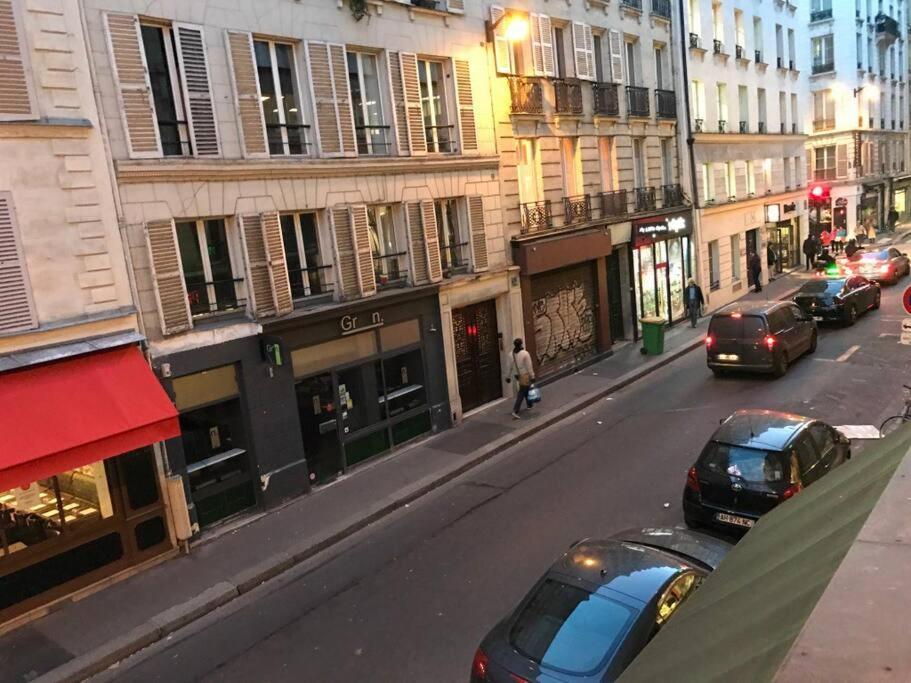 Cosy In The Heart Of Appartamento Parigi