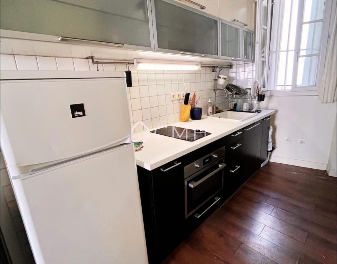 Paisible - En Plein Coeur De Apartment Paris