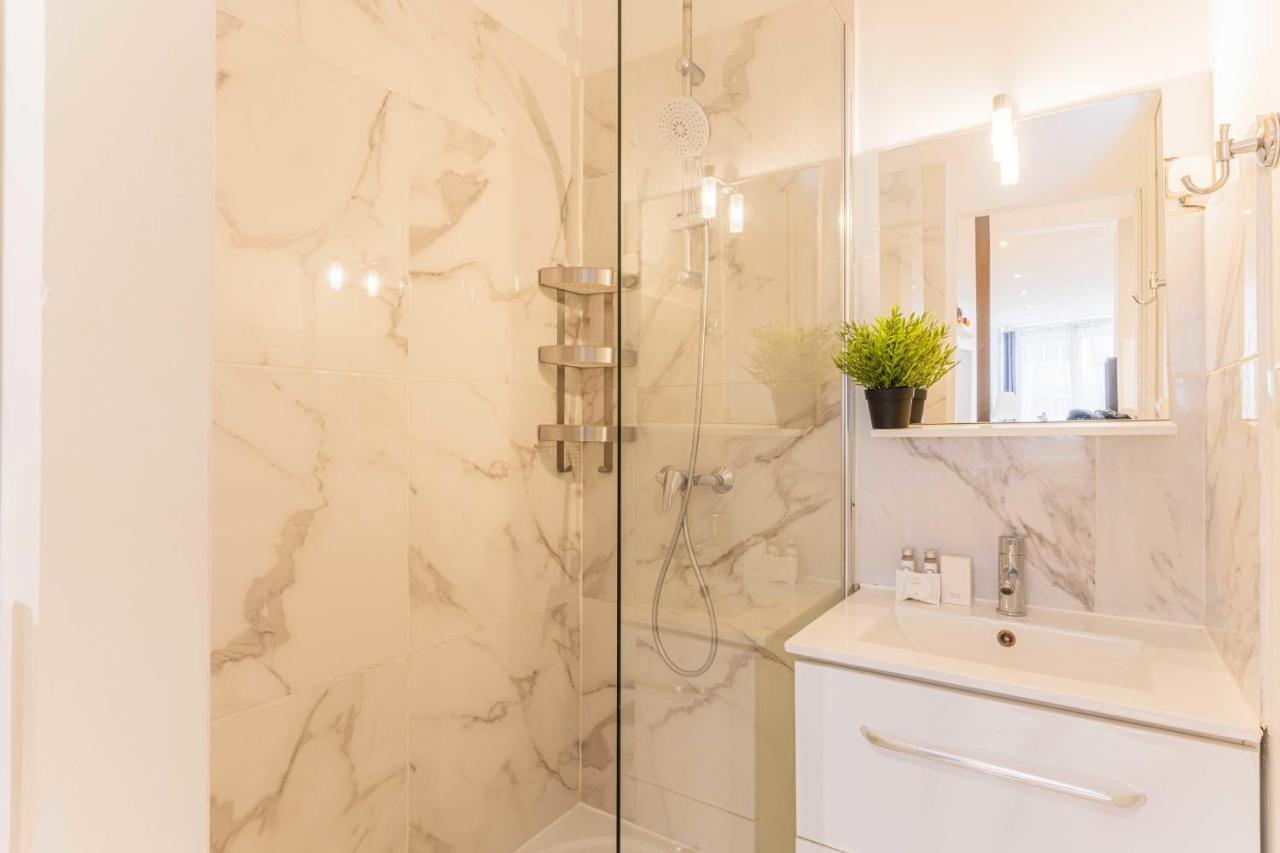 Quiet -1br-4p- Sacre Coeur Parigi