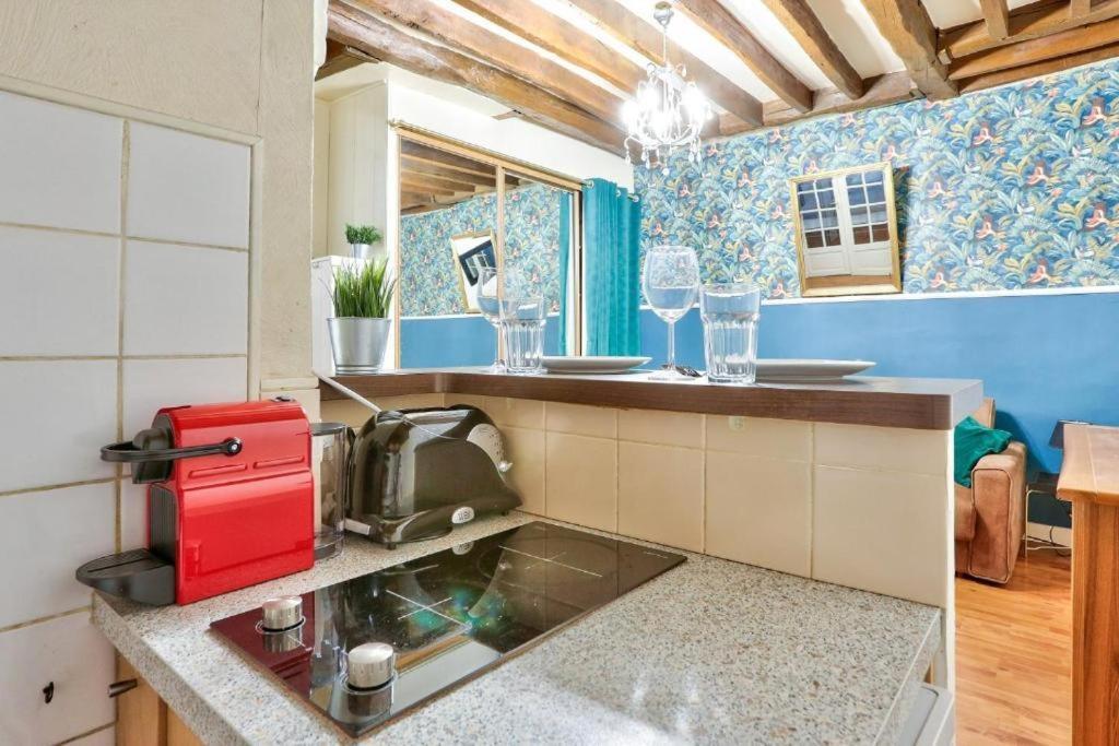 Tour Eiffel Champs De Mars Apartment Paris