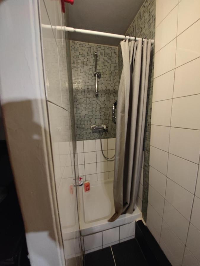 2 Pieces Lumineux & Calme Apartment Paris