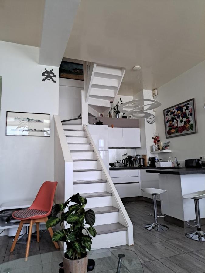 Bed & Breakfast Guest In Loft House In Nation