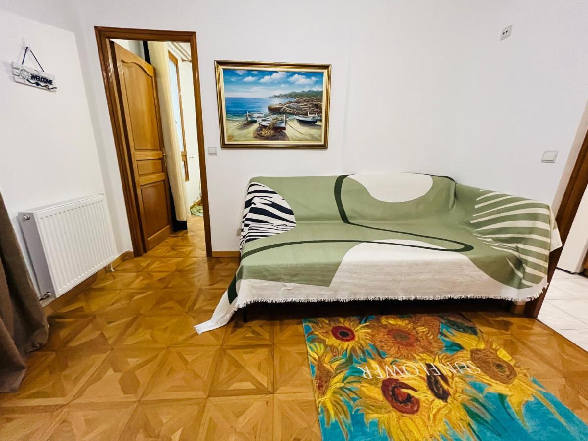 Dream Dwell Paris-two-bedroom Flat Near Pompidou Centre Appartamento