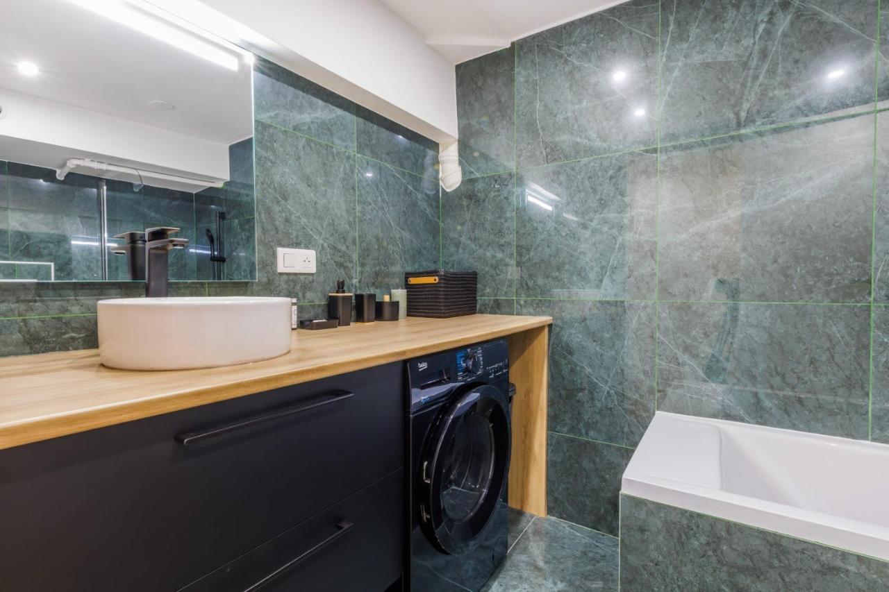 Magnificent Duplex - 2br-6p - Near Montmartre *