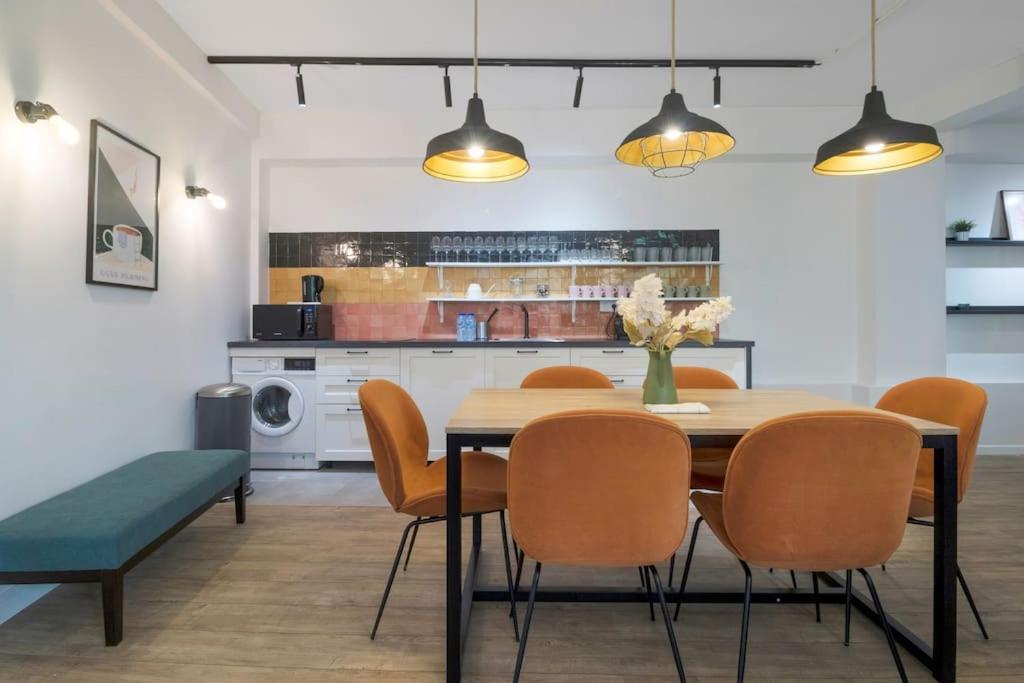 Appartamento Brand New Flat For 8 People, 3 Bedrooms Parigi