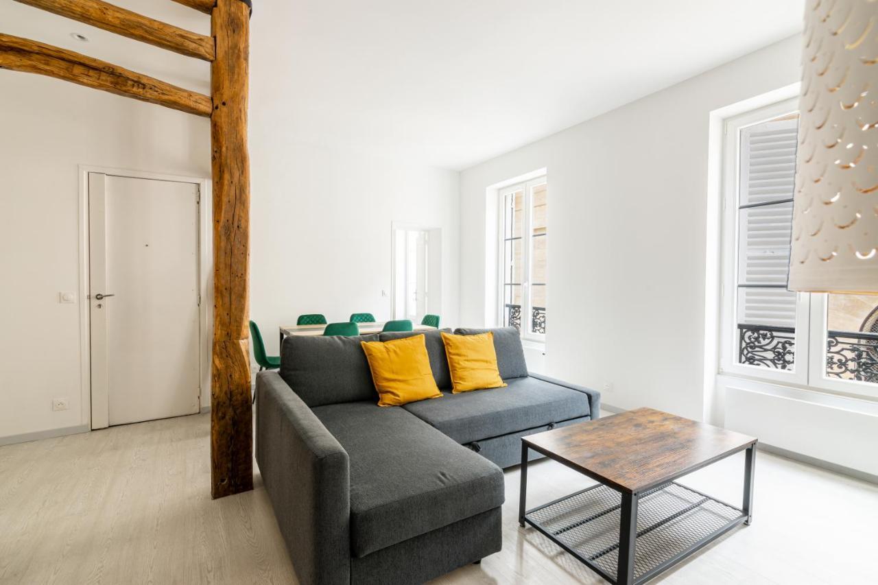 Appartamento Luxurious 2 Bedroom Avenue Des Champs-elysees Saint-philippe Du Roule Free Netflix Parigi