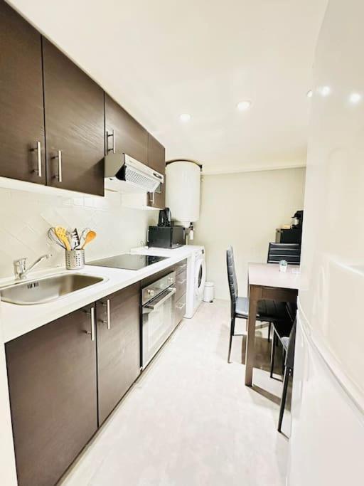 Appartamento Great Flat In Center Of Parigi